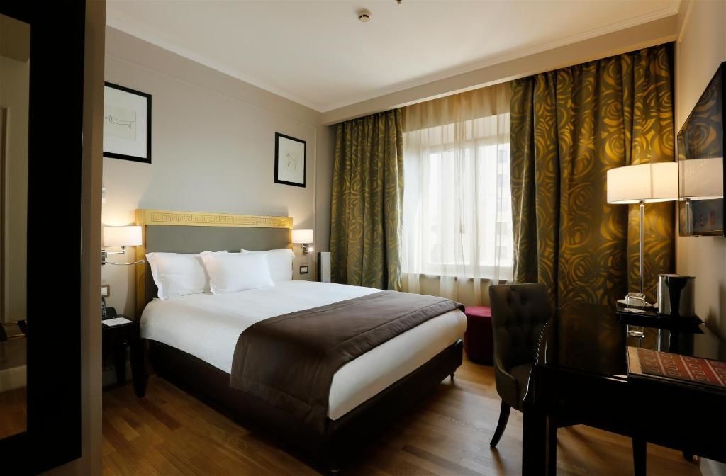 Отель Grand Hotel Yerevan - Small Luxury Hotels of the World Ереван-49